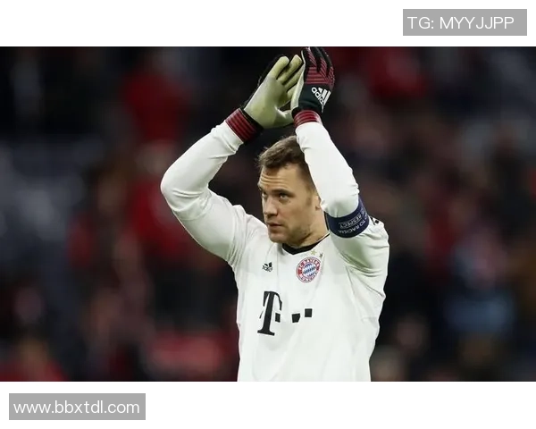 足球历史十大反手球星盘点及其经典瞬间回顾